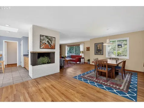 4103 SW Lee Street Portland OR 97221