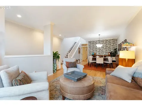 2362 NW Pettygrove Street Portland OR 97210