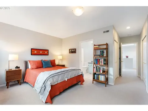 2362 NW Pettygrove Street Portland OR 97210