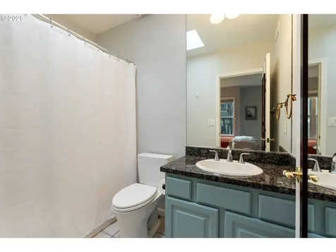 2362 NW Pettygrove Street Portland OR 97210