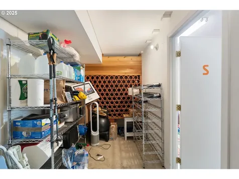 2362 NW Pettygrove Street Portland OR 97210