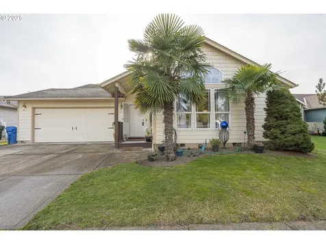 4826 Manning Drive NE Salem OR 97305