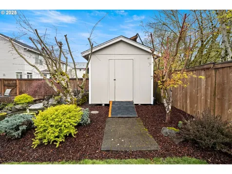 2001 NE 178th Avenue Vancouver WA 98684