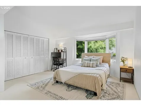 6535 SW Canyon Court Portland OR 97225