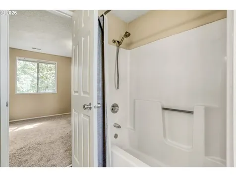 1610 NE 235th Avenue Wood Village OR 97060