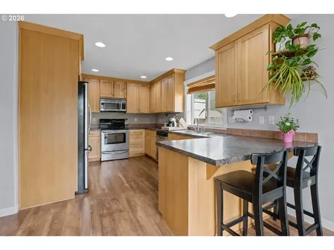 1819 N Main Street Newberg OR 97132