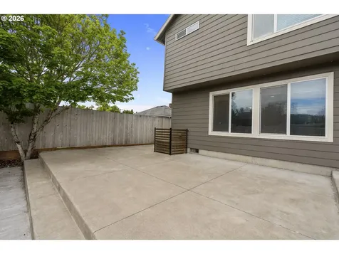 1819 N Main Street Newberg OR 97132