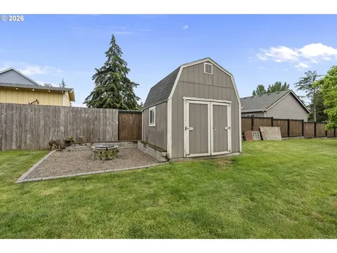 1819 N Main Street Newberg OR 97132