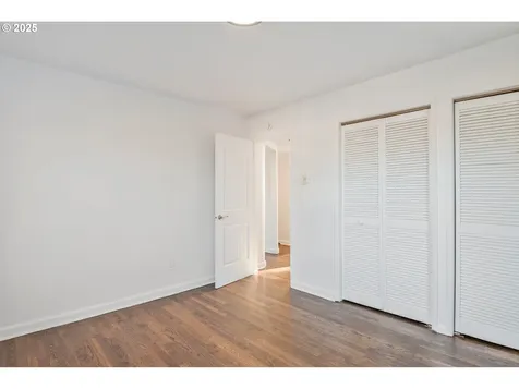 812 Harris Street Kelso WA 98626