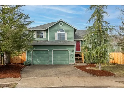 926 SE Dix Court Troutdale OR 97060