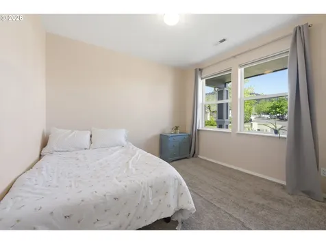 1798 S 57th Place Springfield OR 97478