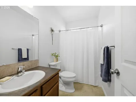 1798 S 57th Place Springfield OR 97478