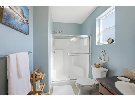 1798 S 57th Place Springfield OR 97478