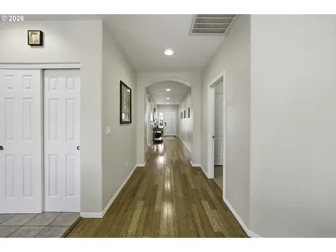 1798 S 57th Place Springfield OR 97478