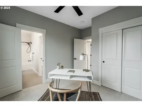 6883 SE Provence Street Hillsboro OR 97123