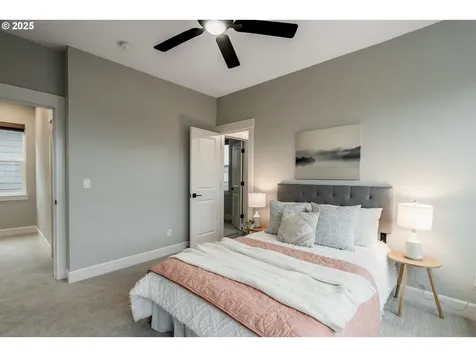 6883 SE Provence Street Hillsboro OR 97123