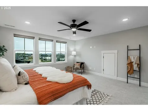 6883 SE Provence Street Hillsboro OR 97123