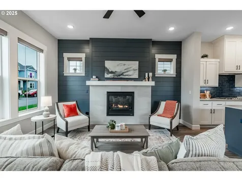 6883 SE Provence Street Hillsboro OR 97123