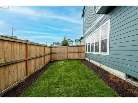 6883 SE Provence Street Hillsboro OR 97123