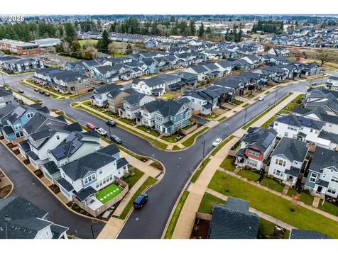 6883 SE Provence Street Hillsboro OR 97123