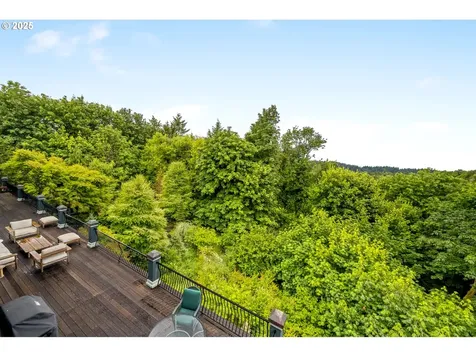 7910 NW Gales Ridge Lane Portland OR 97229