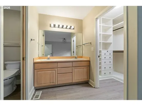 8449 SW Alden Street Portland OR 97223