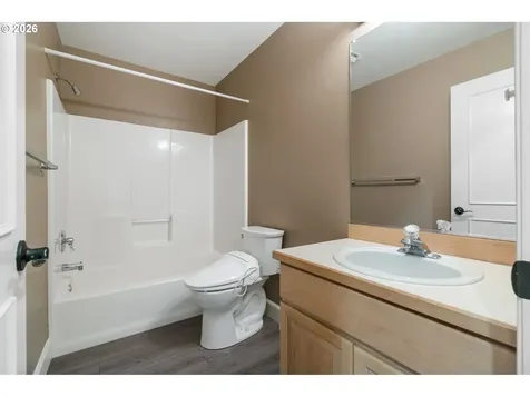 8449 SW Alden Street Portland OR 97223