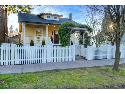 615 W 21st Street Vancouver WA 98660