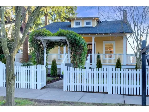 615 W 21st Street Vancouver WA 98660