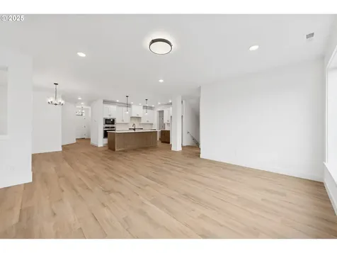 15480 SW Everglade Avenue Tigard OR 97224