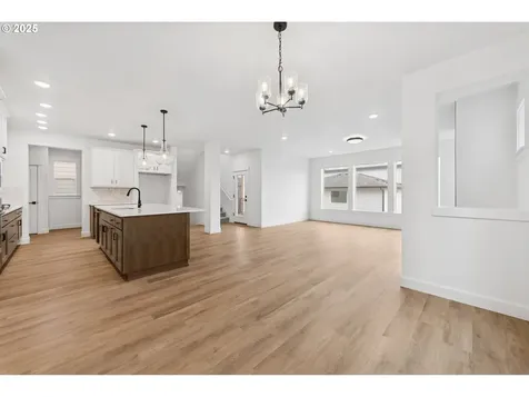 15480 SW Everglade Avenue Tigard OR 97224