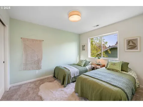 4838 NE 34th Avenue Portland OR 97211