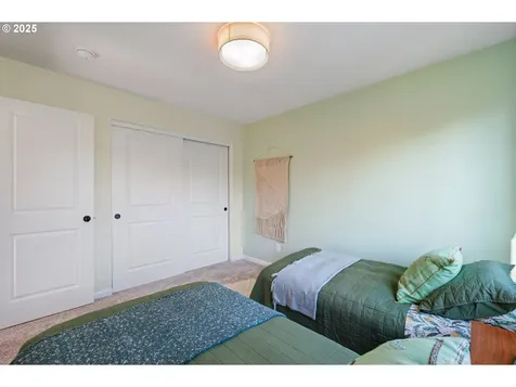 4838 NE 34th Avenue Portland OR 97211