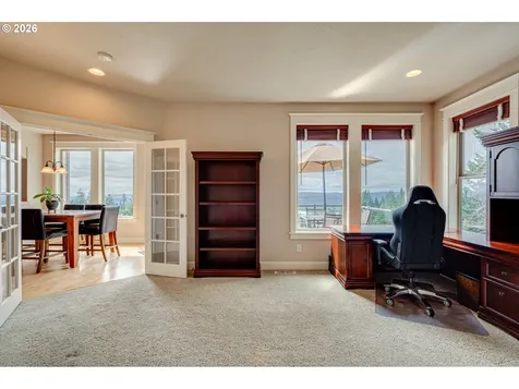 178 Discovery Drive Kalama WA 98625