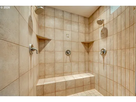 178 Discovery Drive Kalama WA 98625