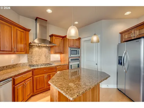 178 Discovery Drive Kalama WA 98625