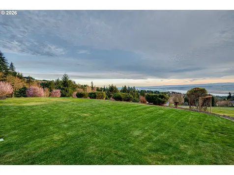178 Discovery Drive Kalama WA 98625