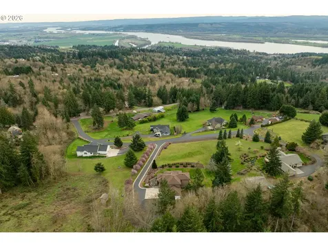 178 Discovery Drive Kalama WA 98625