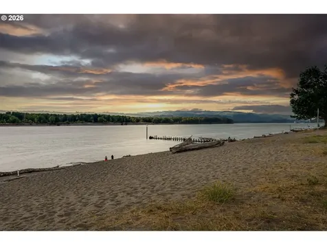 178 Discovery Drive Kalama WA 98625