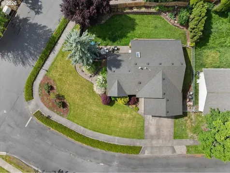 1784 Whitcomb Drive NW Salem OR 97304