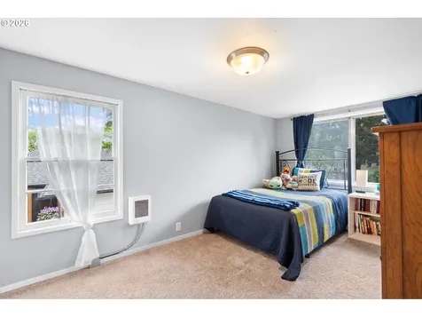 705 NW 41st Street Vancouver WA 98660
