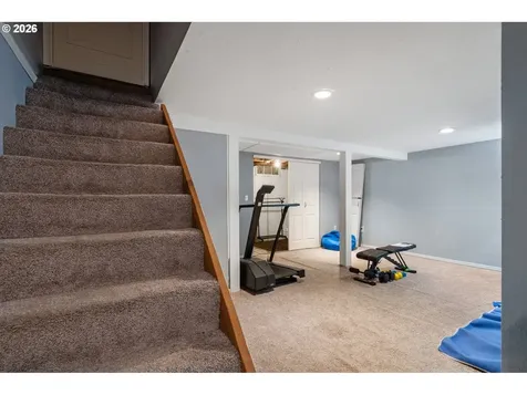 705 NW 41st Street Vancouver WA 98660