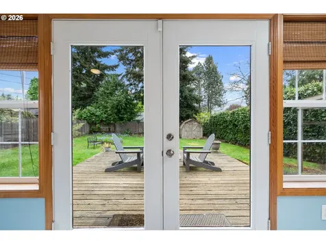 705 NW 41st Street Vancouver WA 98660