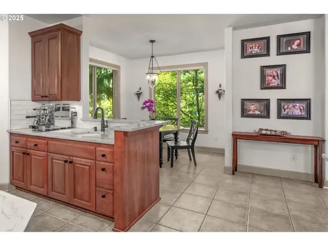 15140 SW 139th Avenue Portland OR 97224