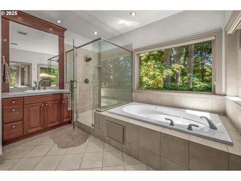 15140 SW 139th Avenue Portland OR 97224