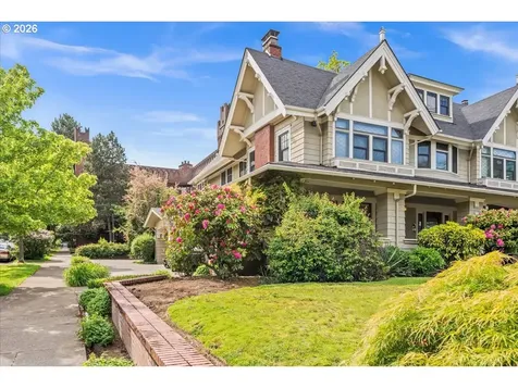 1111 NW 25th Avenue Portland OR 97210