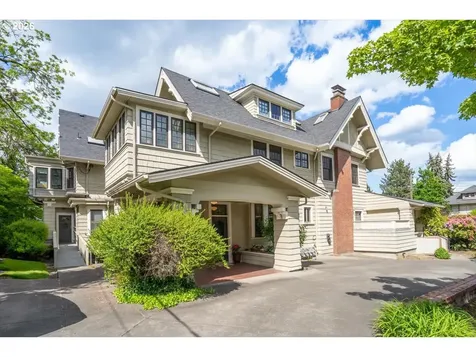 1111 NW 25th Avenue Portland OR 97210