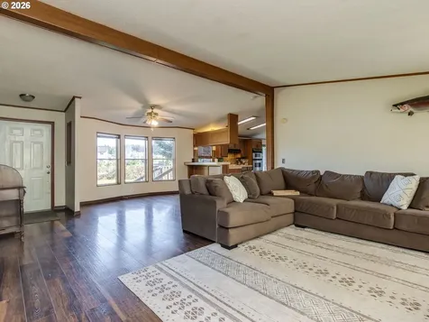 21835 S Beavercreek Road Oregon City OR 97045