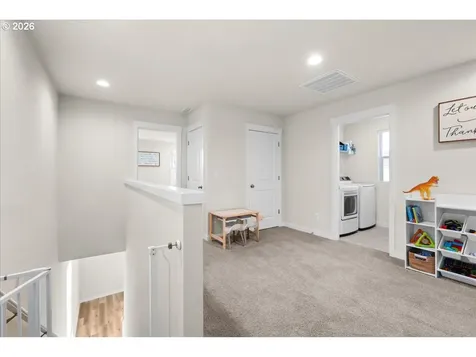 1857 N Millican Creek Street Lafayette OR 97127
