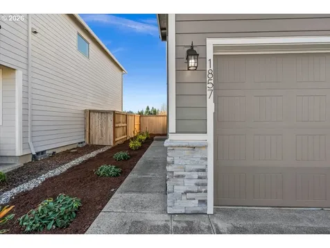 1857 N Millican Creek Street Lafayette OR 97127